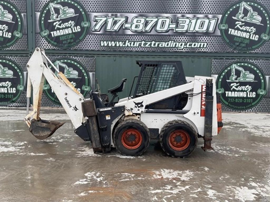 1994 Bobcat 853 Equipment Image0