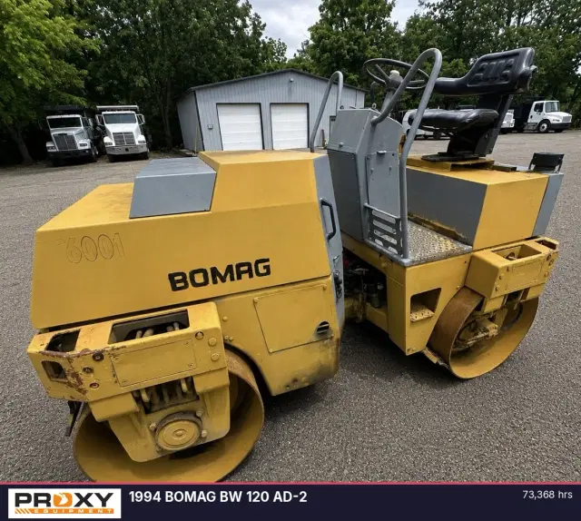 Image of Bomag BW120AD-2 equipment image 1