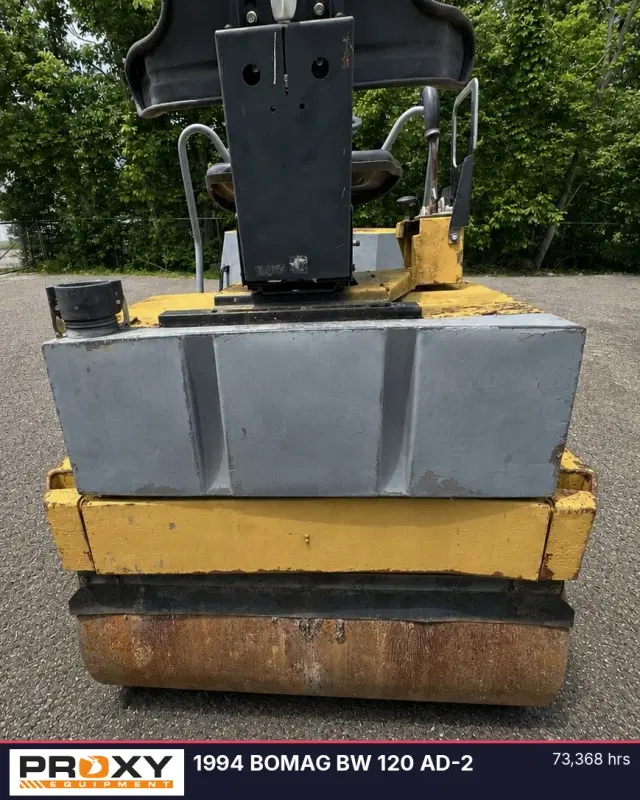Image of Bomag BW120AD-2 equipment image 3