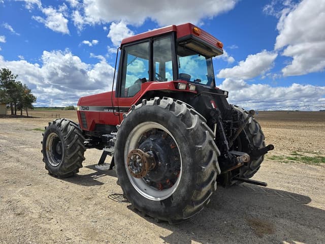 Image of Case IH 7240 equipment image 2