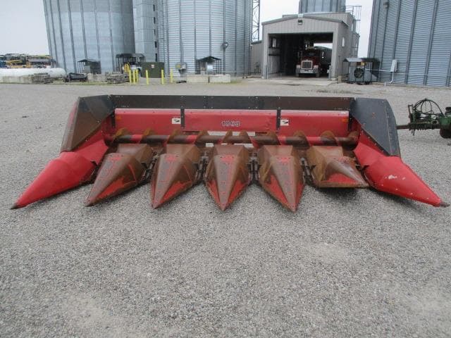 Image of Case IH 1063 equipment image 1