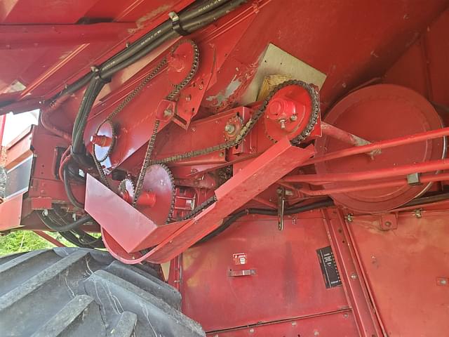 Image of Case IH 1666 equipment image 4