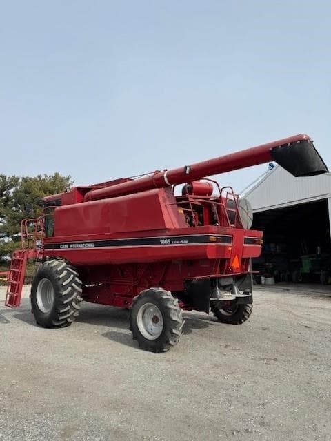 Image of Case IH 1666 equipment image 2