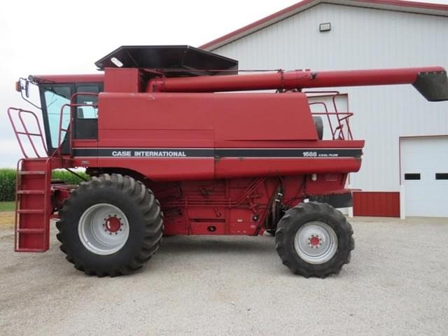 Image of Case IH 1688 equipment image 1