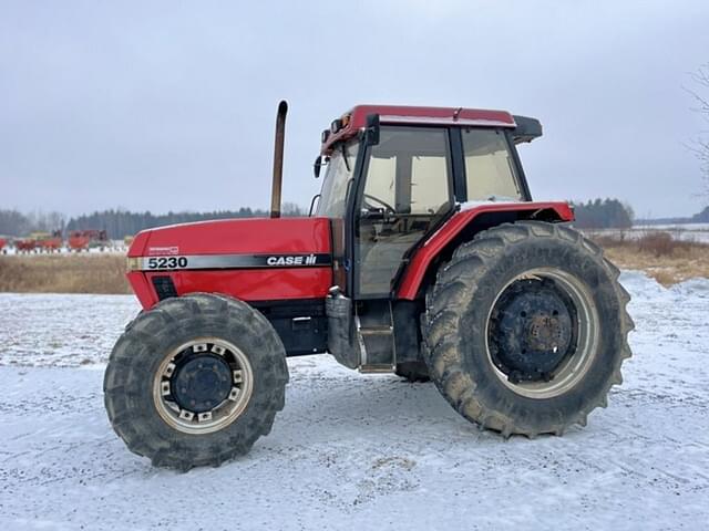 Image of Case IH 5230 equipment image 2