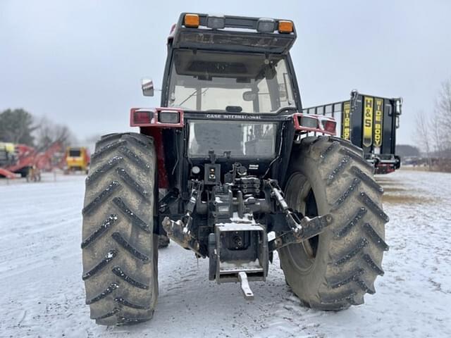 Image of Case IH 5230 equipment image 4