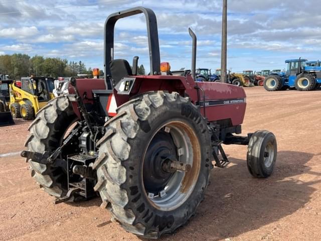 Image of Case IH 5230 equipment image 4