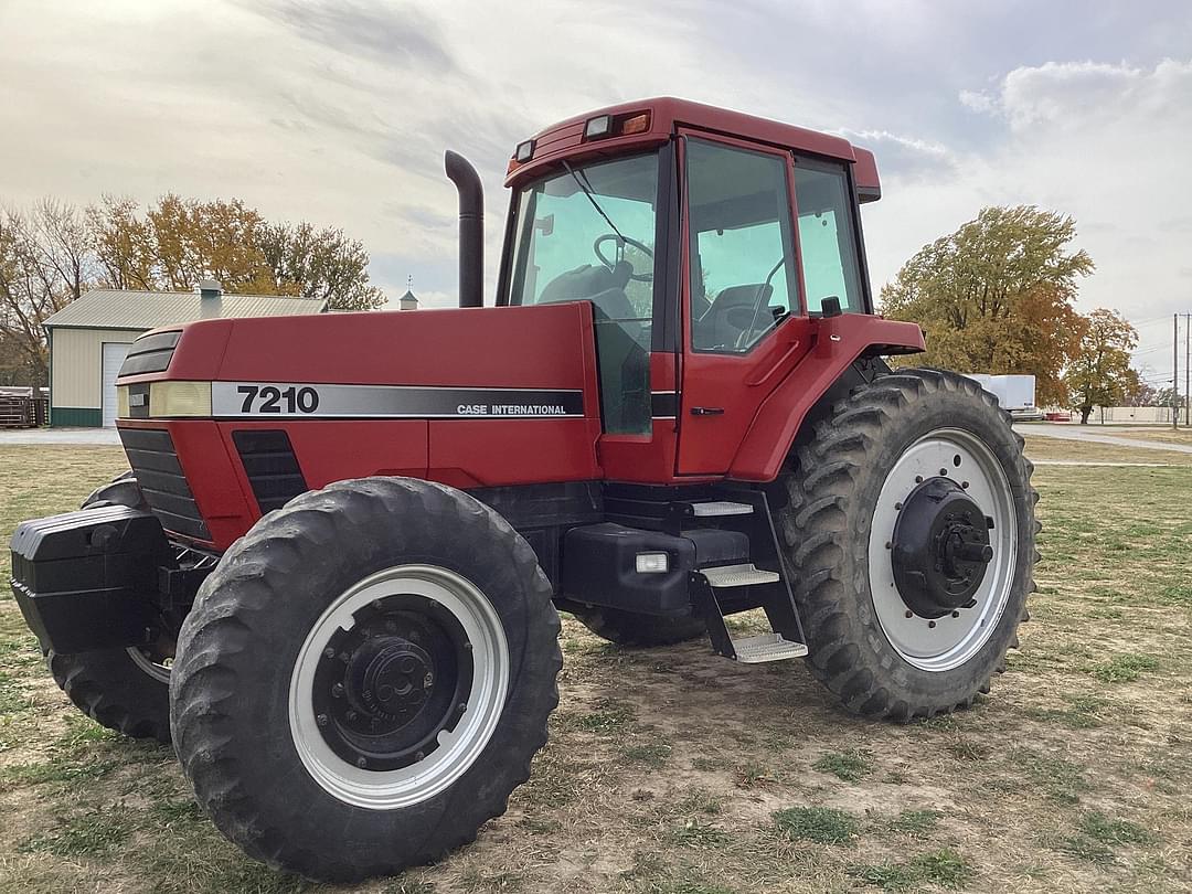 Image of Case IH 7210 Primary image