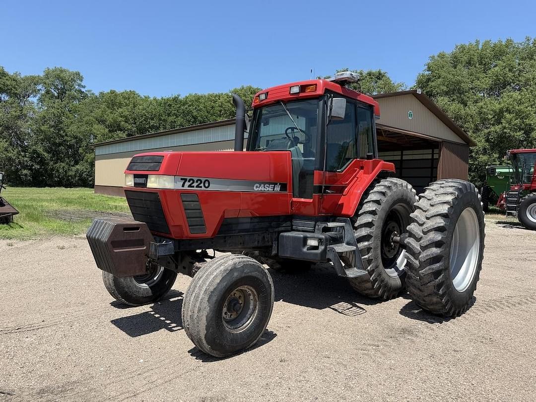 Image of Case IH 7220 Primary image