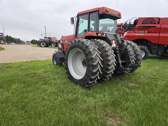 Image of Case IH 7220 equipment image 3