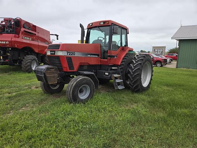 Image of Case IH 7220 equipment image 1