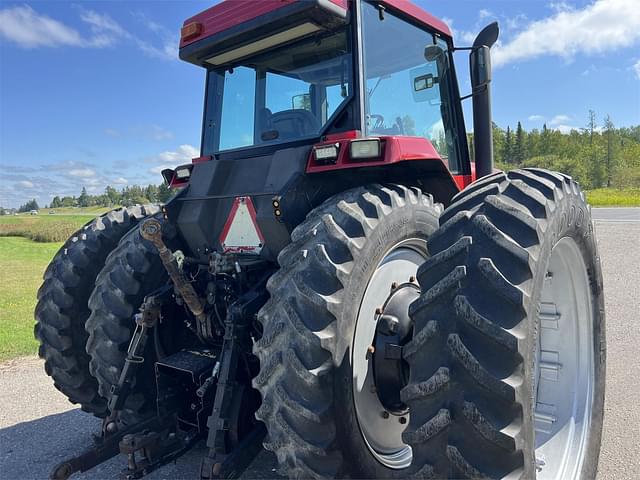 Image of Case IH 7220 equipment image 2