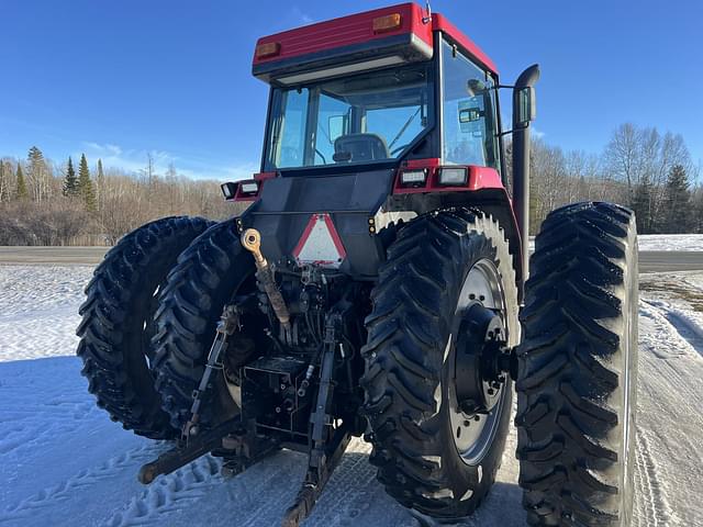 Image of Case IH 7220 equipment image 3