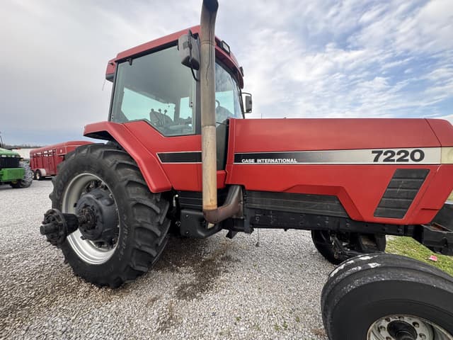 Image of Case IH 7220 equipment image 4