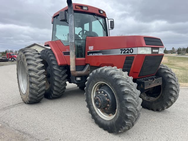 Image of Case IH 7220 equipment image 2