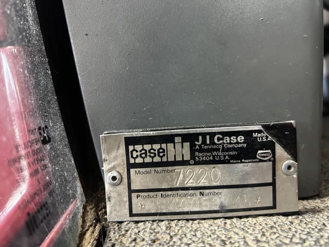 Image of Case IH 7220 equipment image 1