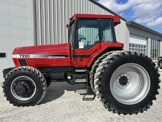 Image of Case IH 7220 equipment image 2