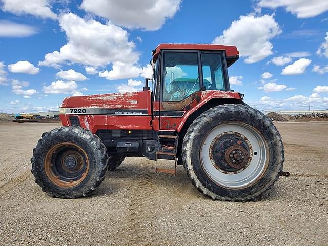 Image of Case IH 7220 equipment image 1