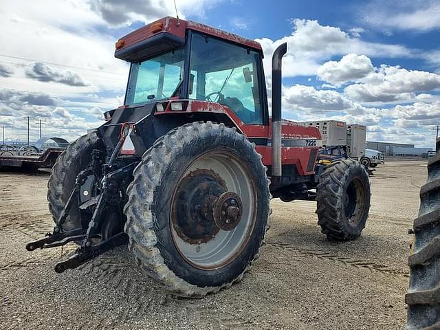 Image of Case IH 7220 equipment image 4