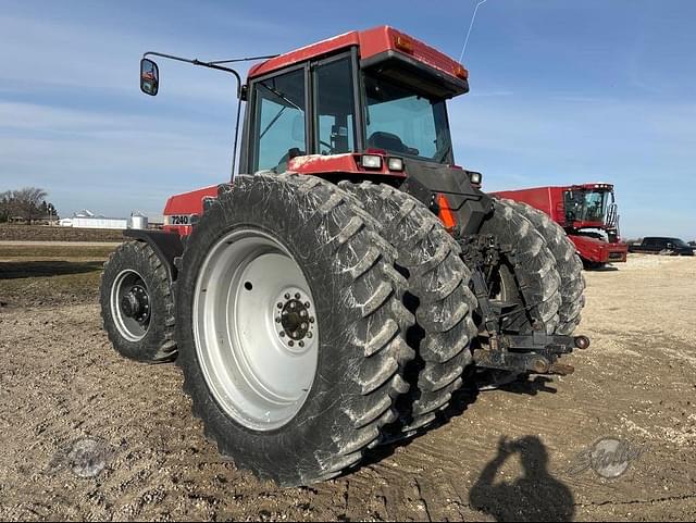 Image of Case IH 7240 equipment image 4