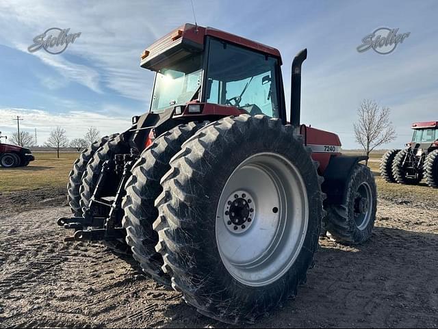 Image of Case IH 7240 equipment image 2