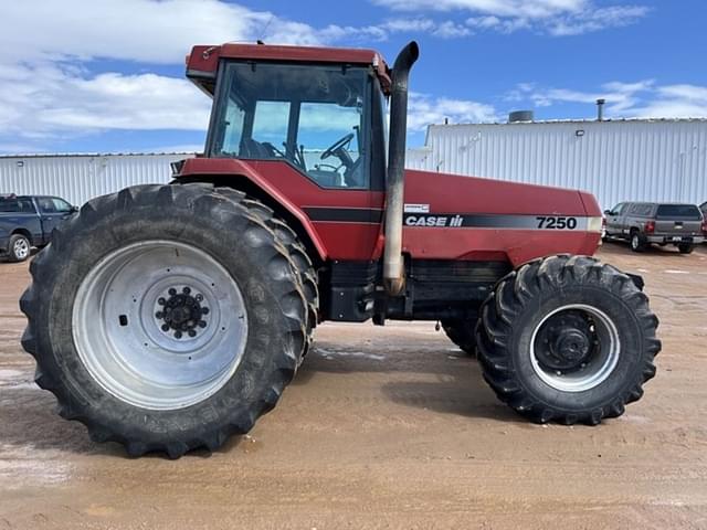 Image of Case IH 7250 equipment image 3