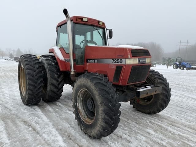 Image of Case IH 7250 equipment image 2