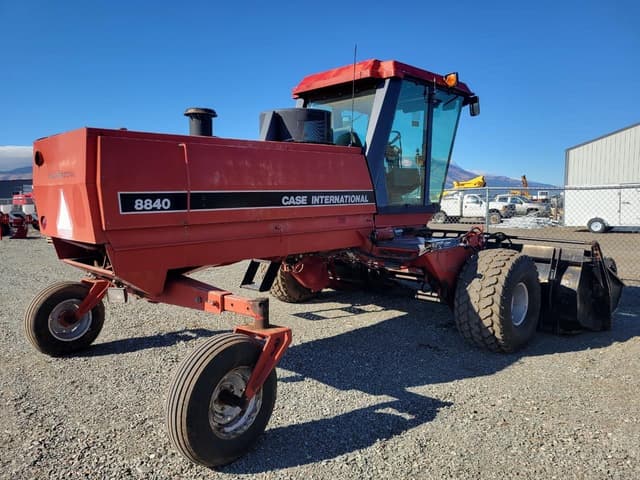 Image of Case IH 8840 equipment image 2