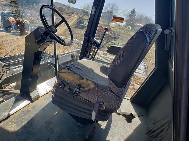Image of Case IH 8840 equipment image 4