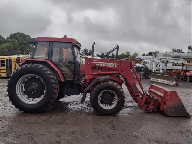Image of Case IH 5240 equipment image 2