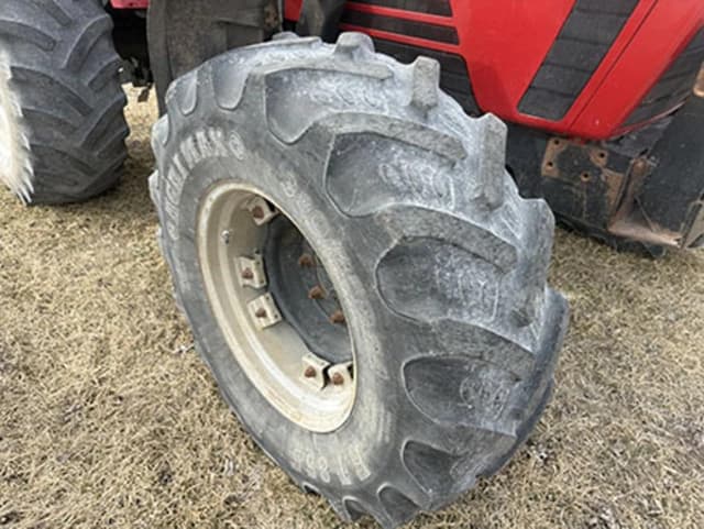 Image of Case IH 5250 equipment image 2