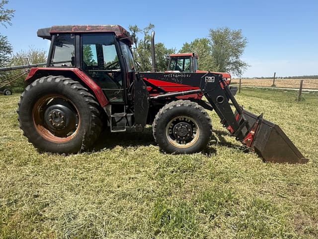 Image of Case IH 5240 equipment image 3