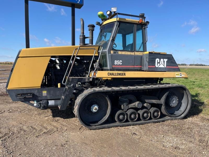 1994 Challenger 85C Equipment Image0