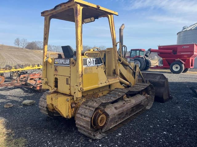 Image of Caterpillar 939 equipment image 2