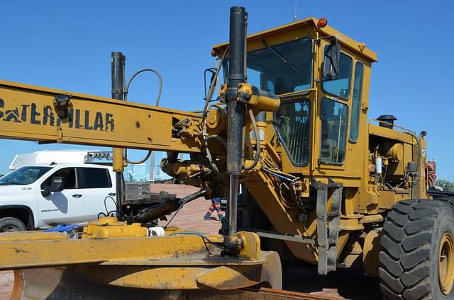 Image of Caterpillar 16G equipment image 4