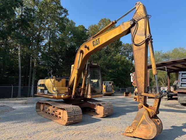 Image of Caterpillar 311 equipment image 2