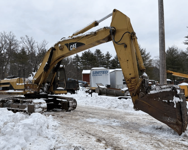 Image of Caterpillar 325 equipment image 1