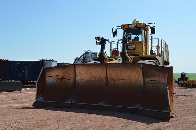 Image of Caterpillar 690D equipment image 1