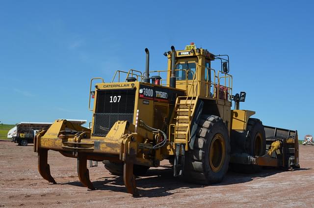 Image of Caterpillar 690D equipment image 3