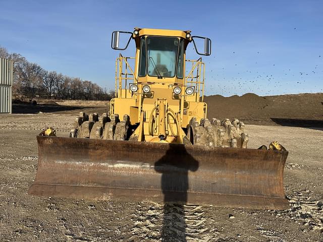 Image of Caterpillar 815 equipment image 1