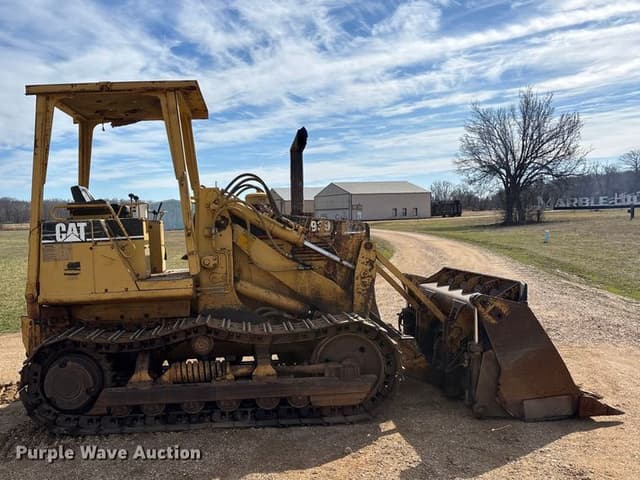 Image of Caterpillar 939 equipment image 3