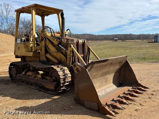 Image of Caterpillar 939 equipment image 2