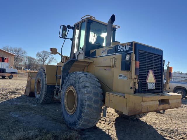 Image of Caterpillar 950F II equipment image 4