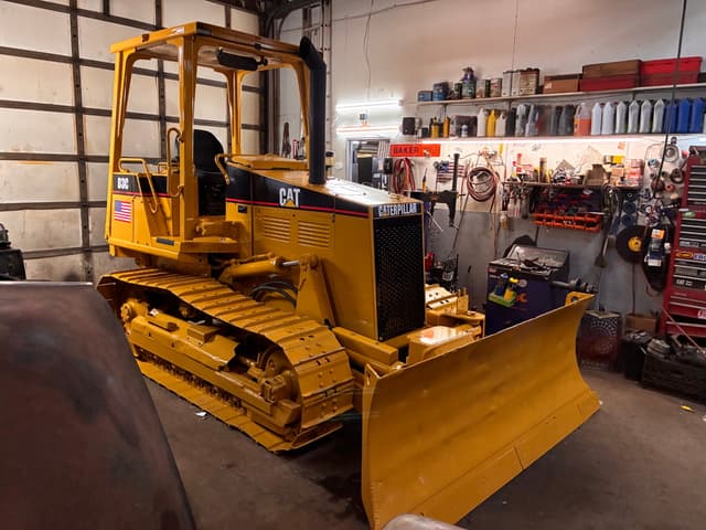 Image of Caterpillar D3C equipment image 1