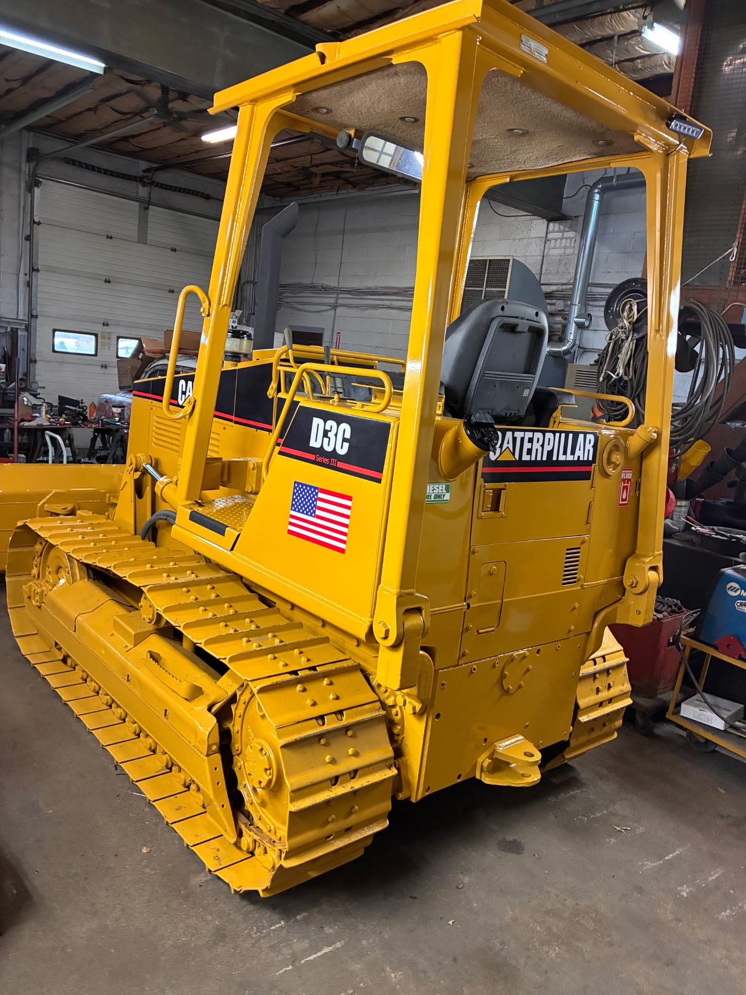 1994 Caterpillar D3C Equipment Image0