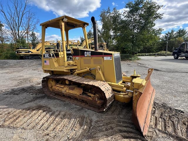Image of Caterpillar D3C equipment image 4
