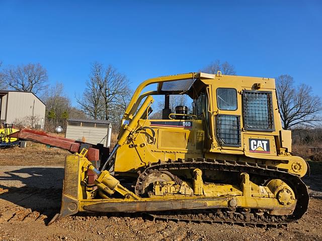 Image of Caterpillar D6D equipment image 3