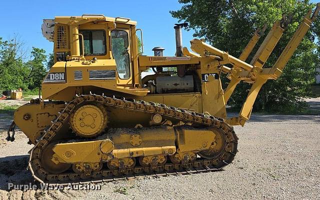 Image of Caterpillar D8N equipment image 3