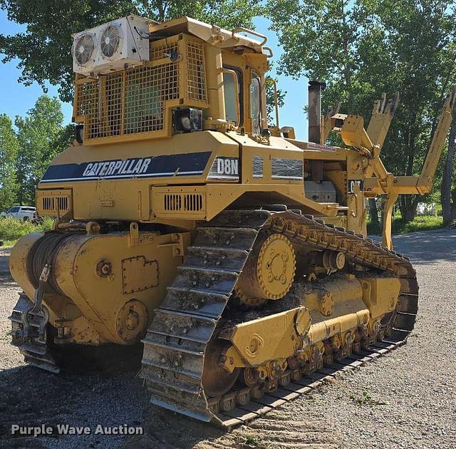 Image of Caterpillar D8N equipment image 4