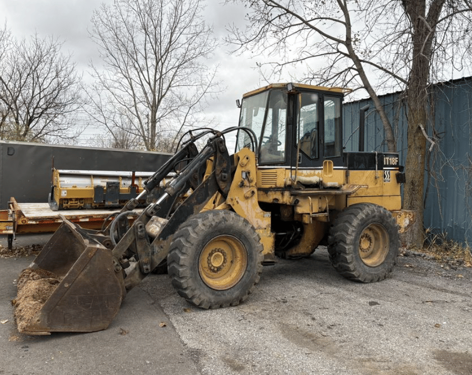 1994 Caterpillar IT18F Equipment Image0
